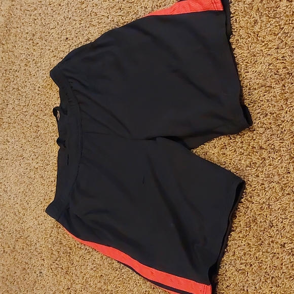 Mesh shorts - Picture 1 of 4